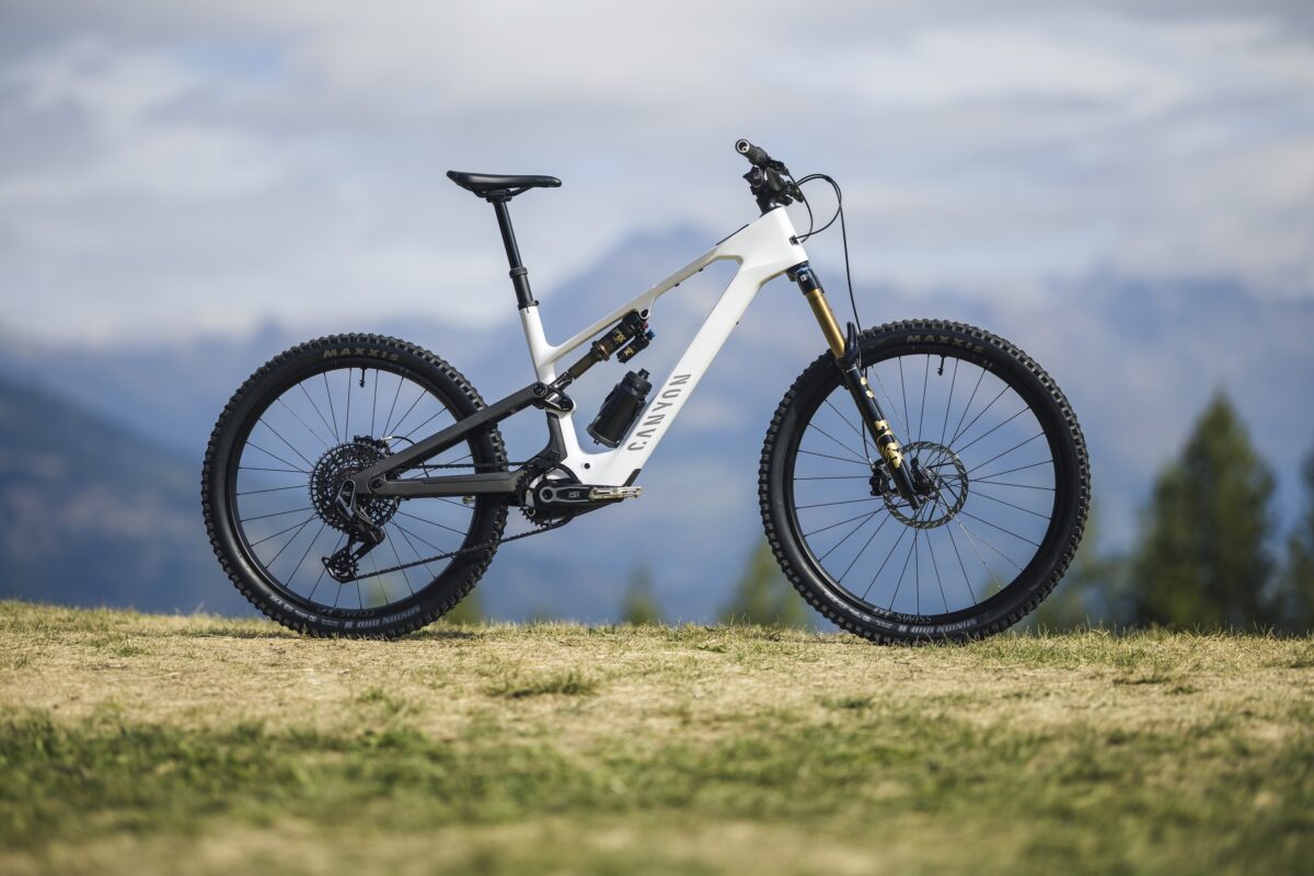 Canyon Spectral:ON CF9 2027: pierwszy test – najlepszy e-MTB Canyona?