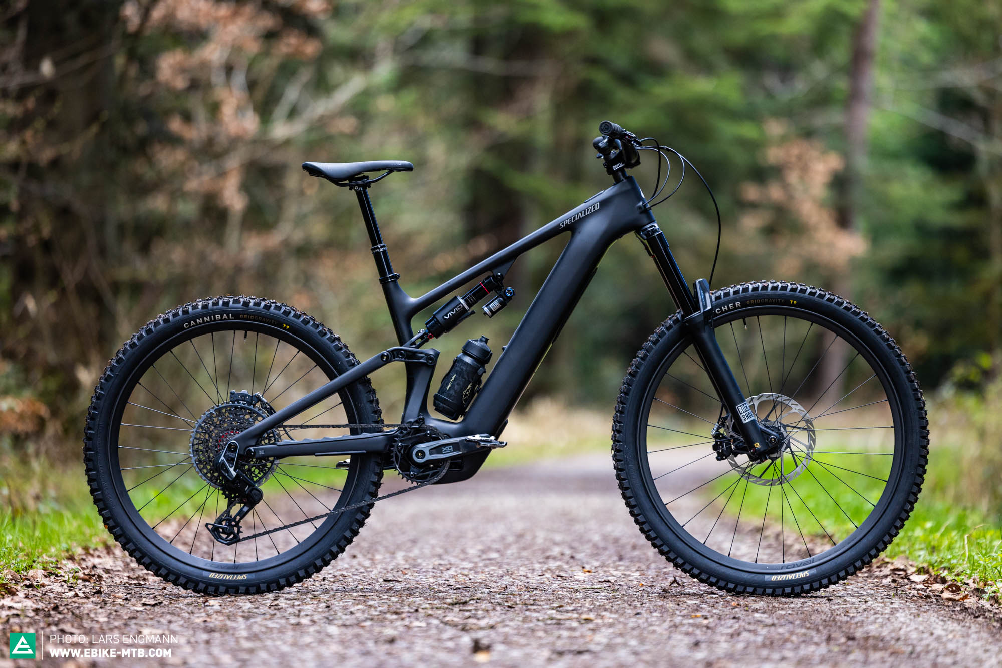 Specialized Turbo Levo 4 EVO – więcej skoku, więcej emocji na stromych szlakach?