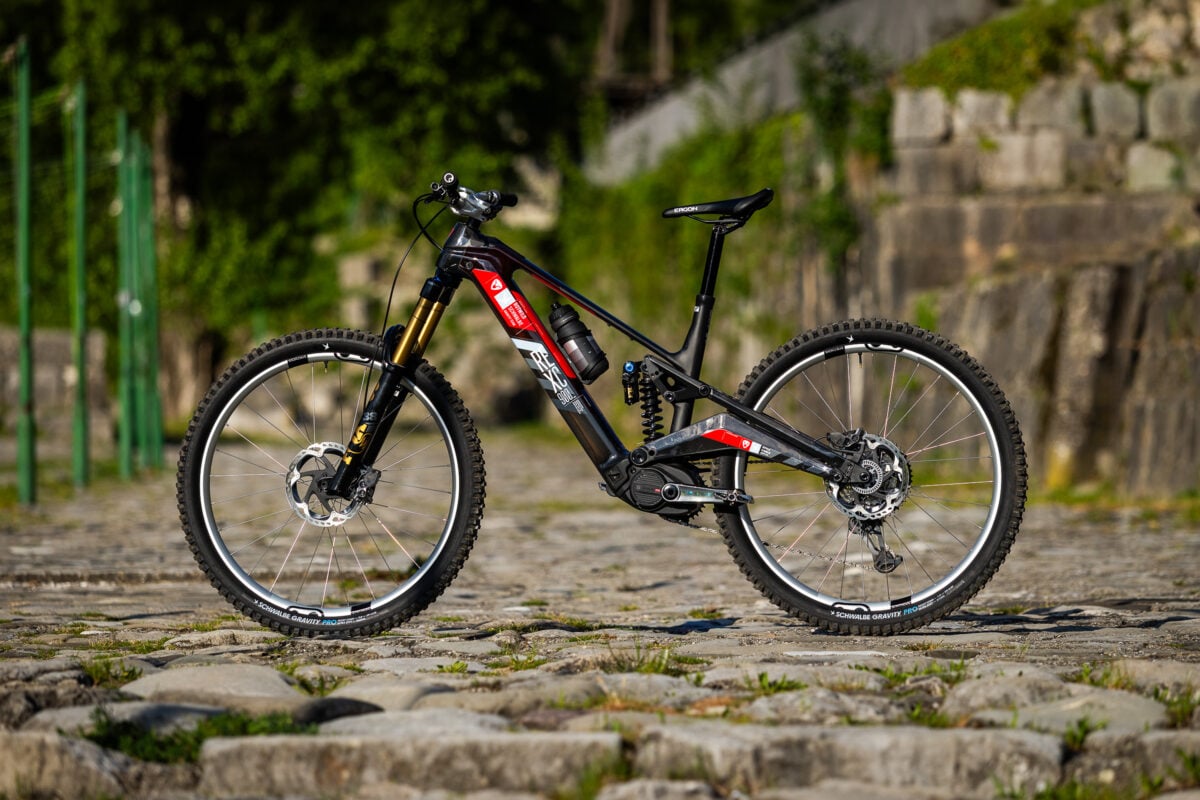 Rotwild R.EXC z napędem Avinox M2S Race 750 – bike check roweru wyścigowego