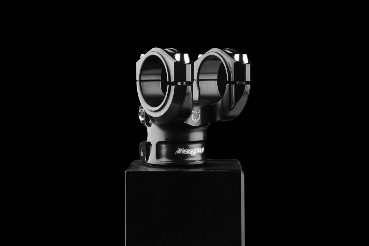 Hope Gravity Stem 20 mm – wyjątkowo krótki mostek do enduro i DH